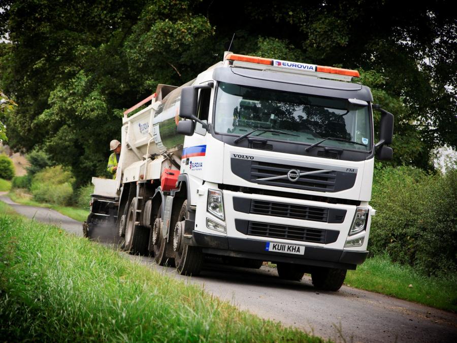  Volvo FM 420 8x2 2010 года  (UK) (фото 4 из 4)